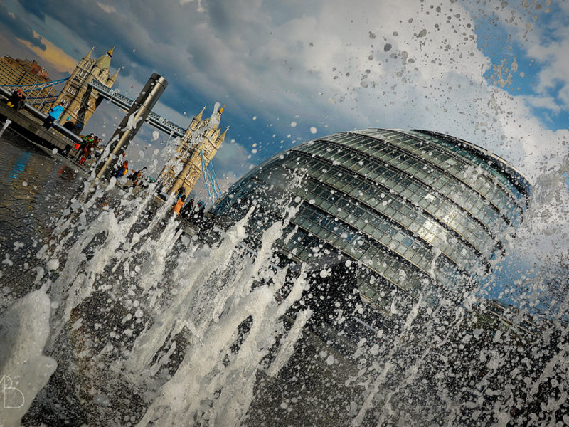 London City Hall & Tower Bridge London City Hall & Tower Bridge